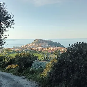  Apartamento La Petronilla Italia